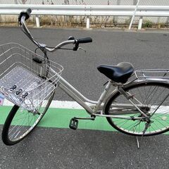 ギア付き　自転車　軽快車　白　通勤　通学