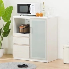 10日17:00〜19:00お引き取り限定  ニトリ　キッチン棚の画像