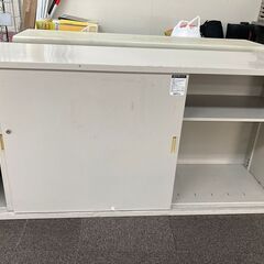 ［スチール書庫］白色／スチール戸／高さ88cm・幅176cm・奥...