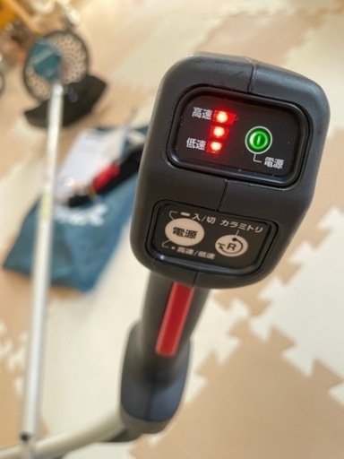 【新品未使用品】マキタ充電式草刈機MUR365DZ