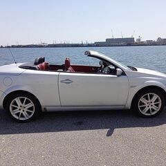 希少車ルノーメガーヌ　グラスルーフカブリオレ　走行４１０００㎞　これからのシーズンに　下取り交換可の画像