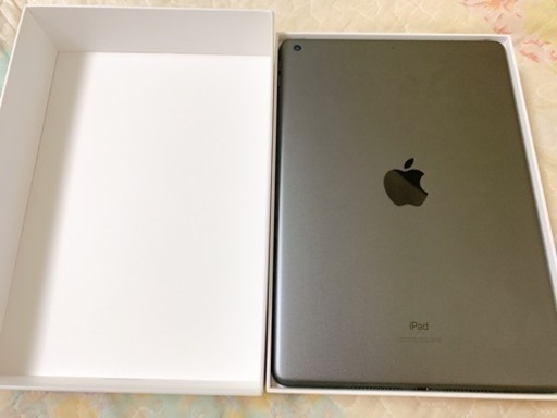 iPad Wi-Fi 第8世代 32GB 本体