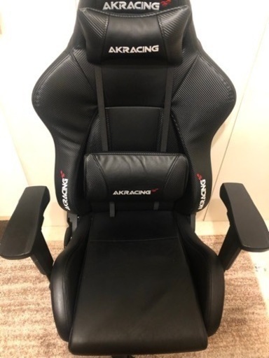 AKRacing Premium 低座面タイプ カーボンブラック