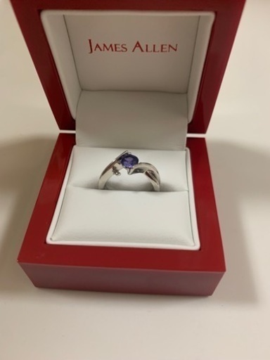 パープルサファイアのプラチナリング