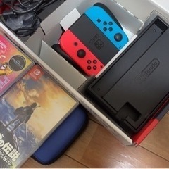 ★プレゼント付Nintendo Switch  JOY-CON ネオンブルー/ネオンレッドの画像