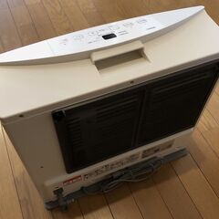 【LPガス】【引取のみ】C247　NORITZ　ノーリツ　ガスファンヒーター　GFH-4005S-W5　木造11畳　コンクリ15畳　スノーホワイトの画像