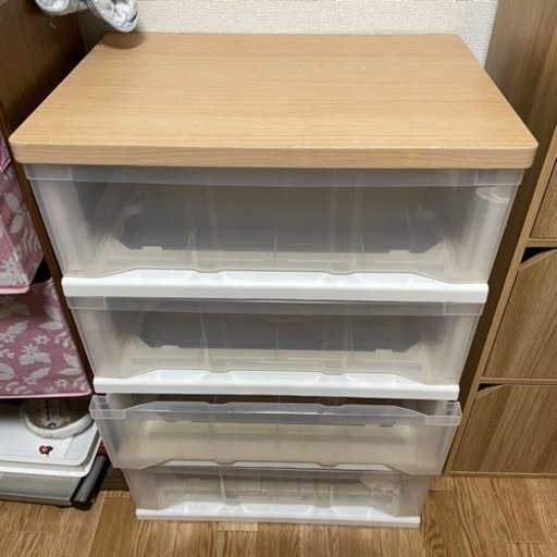 衣装ケース