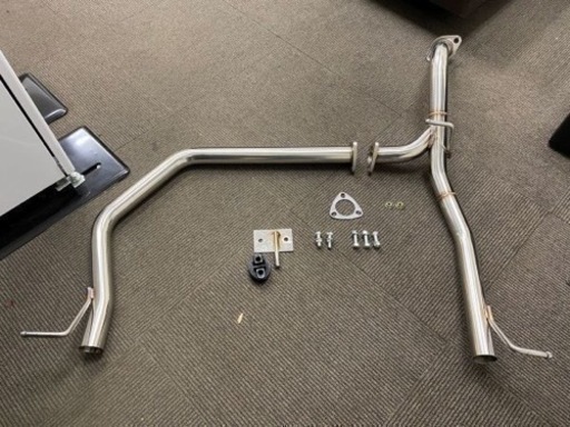 30プリウス　J-FORCEリアピース　ストレート