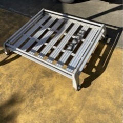 ja11ルーフキャリア探してます