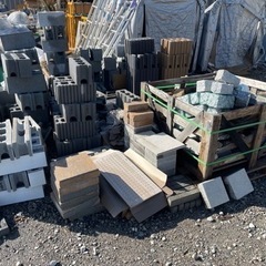 どれでも100円❗️新品在庫処分　DIYに❗️