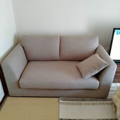 使用感は有りますが、綺麗です。