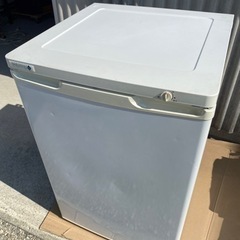 お薦め品‼️冷凍ストッカー 86L の画像