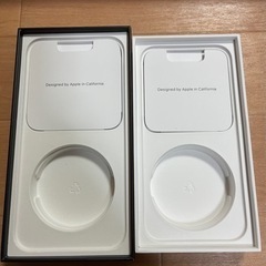 iPhone12ブルーとiPhone12proMaxシルバー空ケースの画像
