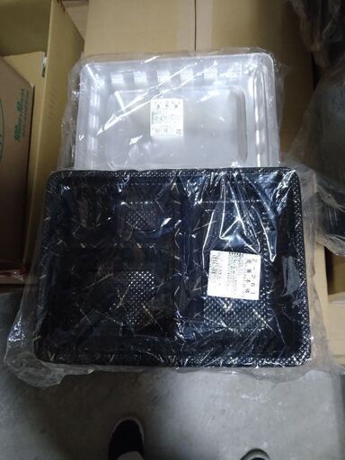 弁当容器