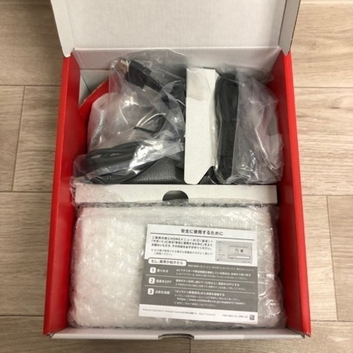 中古 NINTENDO 任天堂 switch スイッチ 有機ELモデル ニンテンドー 