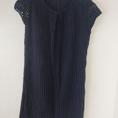 紺色ワンピース