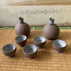 【現状渡し】かわいい徳利とお猪口のセット