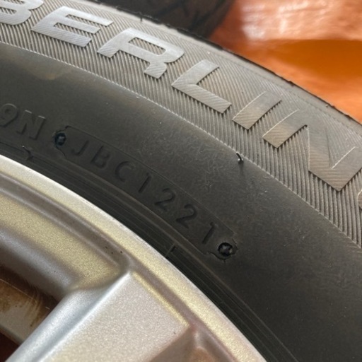 ?195/65R15 7~8分山ラジアルタイヤ&アルミセット