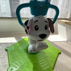 フィッシャープライス　はずむ! まわる! バイリンガルわんわん