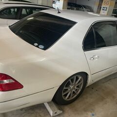 17年式　セルシオ　２０万キロ　グレードCの画像
