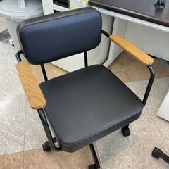 💺メティオ ワークチェア 肘付き オフィスチェア🔹 定価￥19,...