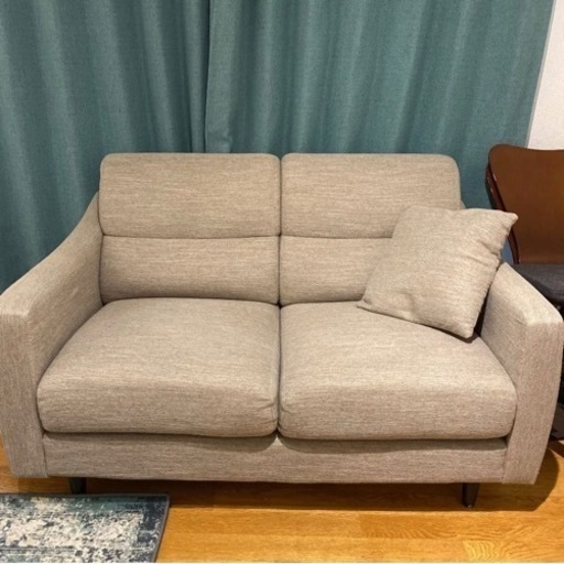 ニトリ二人がけソファ