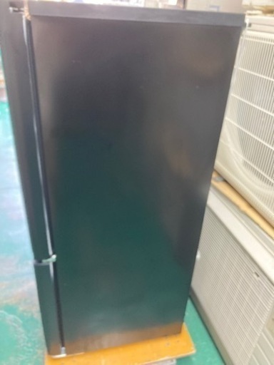A1426 美品　ハイセンス　冷蔵庫