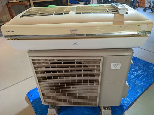【取引中】シャープ エアコン SHARP AY-Y71SX-W 200V（23畳） キレイオン2009年式