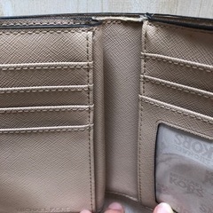 マイケルコース 二つ折り財布の画像