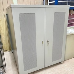 差し上げます‼️ サーバーラック