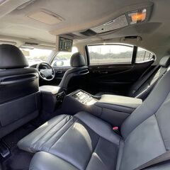 LS600hL 最上級 後席セパレート リアエンタ WORK21インチアルミ エアサスコントローラー 社外エアロの画像