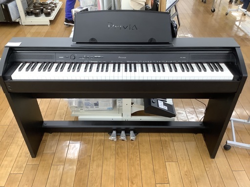 【値下げしました！】CASIO  電子ピアノ　PX-760 2014年モデル　88鍵　録音機能有り　取説・アダプター付