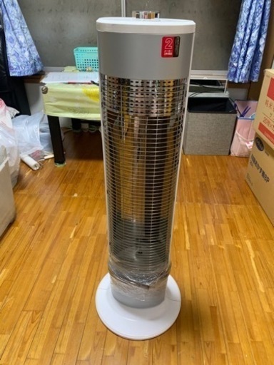遠赤電気ストーブ