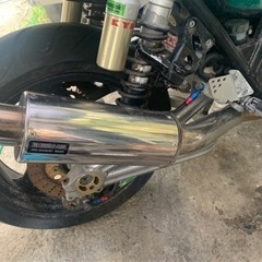 ZRX1200R マフラー　複数の画像