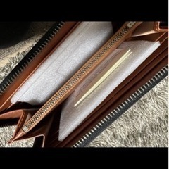 初回お値下げ♪キースヘリングコラボドッグ ジップアラウンドウォレット "チョーク"の画像