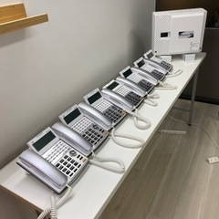 ビジネスフォン　7台　主装置　一台
