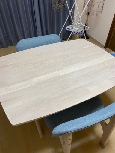 ダイニングテーブル ダイニングチェア