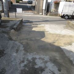 駐車場の入口補修、便利屋、福岡、格安、すぐ通行可能、コンクリート仕様 - 筑紫野市