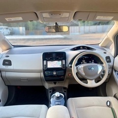 ‼️日産リーフ‼️バックカメラ付‼️プッシュスタート‼️内装綺麗‼️早い者勝ちの画像