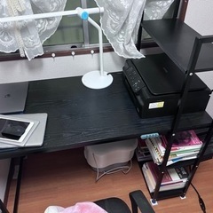 テスク