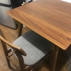 終了！2人用ダイニングテーブル　お値下げ！