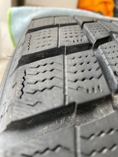 値下しました‼️ハイエースタイヤ・ホイールセット　215/60R17