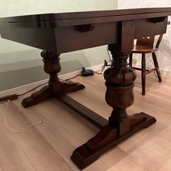 アンティーク　机の画像