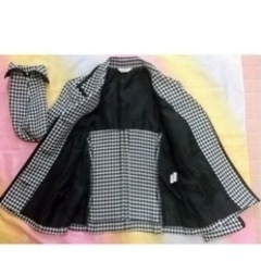 レディーススーツ　スカートスーツ上下の画像