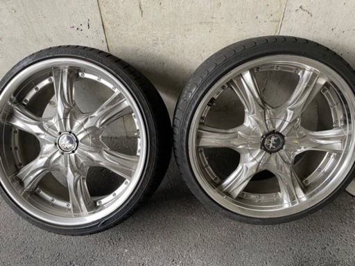 ホイール4本　215/35ZR19タイヤ付き