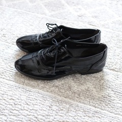 フラットシューズの画像