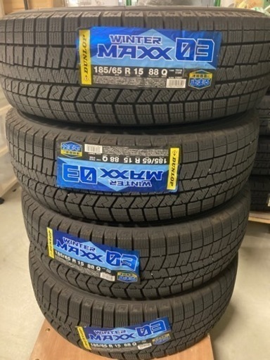 スタッドレスタイヤ（DUNLOP）ホイールセット