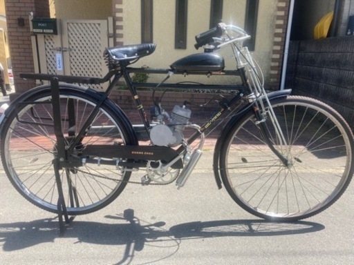 アンティークな自転車　昭和レトロ実用車風　原動機付