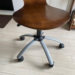 【木製回転チェア】北欧風デスクチェア/椅子/イスの画像