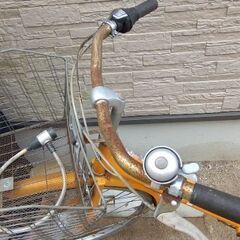 自転車、ママチャリの画像